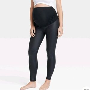High Gloss Maternity Leggings Black Ingrid & Isabel Size S